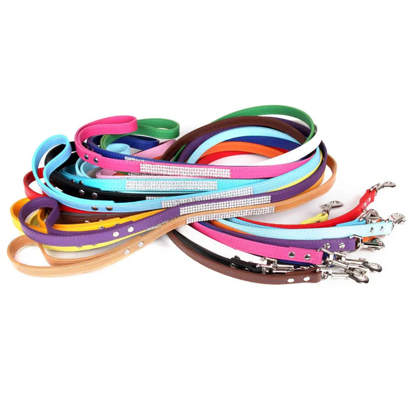 Mode Diamante Leder Hundeleine Bling Strass Halsband Haustier Spaziergänge führt kleine Haustier Welpen Hund liefert lila rosa