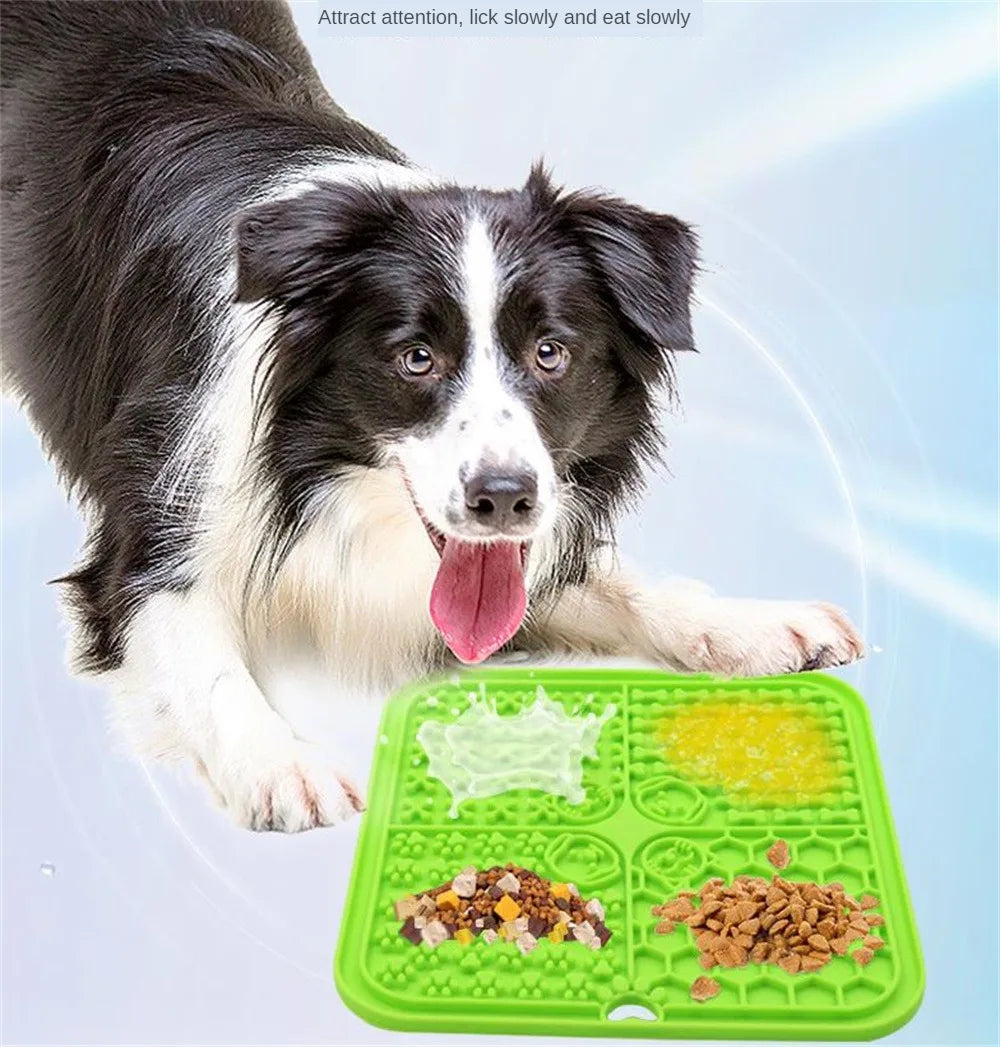 Dog Slow Feeders Mats With Suction Cup Silicone Dog Food Sucker Training Dog Feeder Alternative to Feed Dog Bowl Dog Accessories